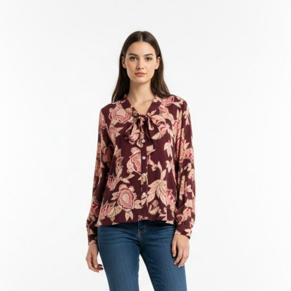 Show Me Your Mumu Brynn in Vino Vine Floral Paisley. Blouse - Medium